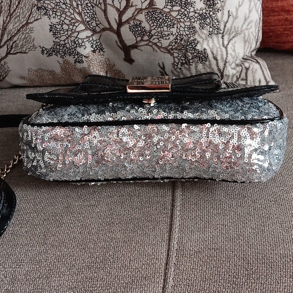 Kate Spade Black and Silver Sequin Crossbody Bag EUC - Picture 10 of 10